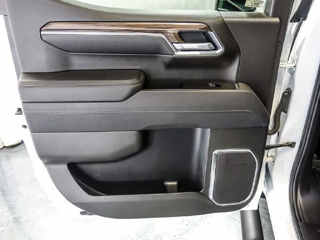 2025 Chevrolet Silverado 1500 LT Trail Boss - Photo 25