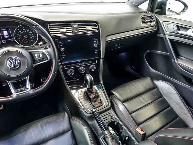 2020 Volkswagen Golf GTI SE - Photo 18