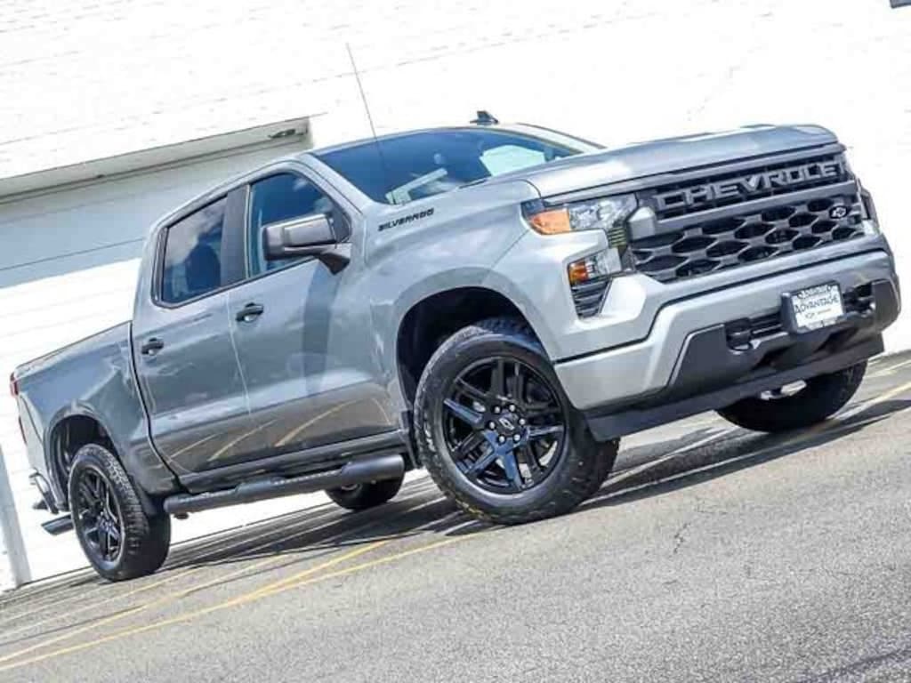 New 2026 Chevrolet Silverado 1500 Custom Truck