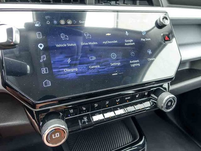 2027 Chevrolet Bolt RS - Photo 20