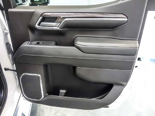 2024 Chevrolet Silverado 1500 LTZ - Photo 30