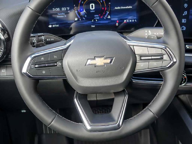 2027 Chevrolet Equinox LT - Photo 17