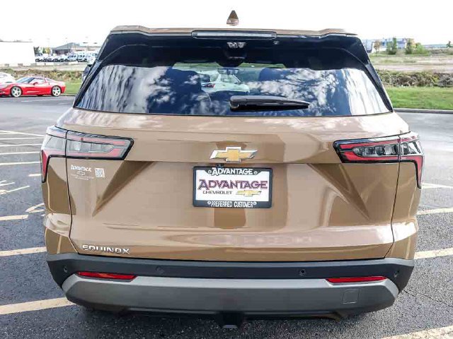 2027 Chevrolet Equinox LT - Photo 7