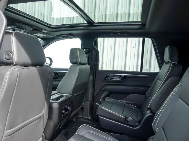 2027 Chevrolet Tahoe Premier - Photo 18