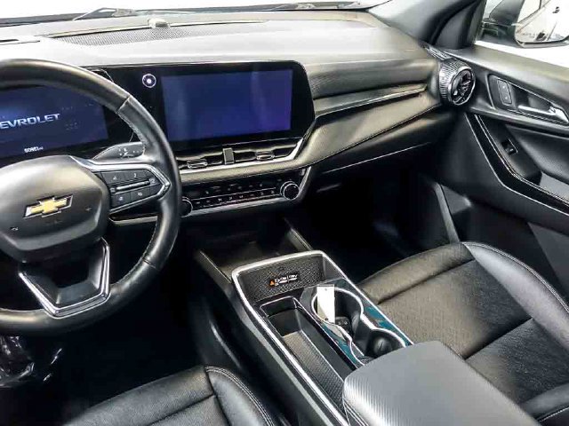 2025 Chevrolet Equinox LT - Photo 17