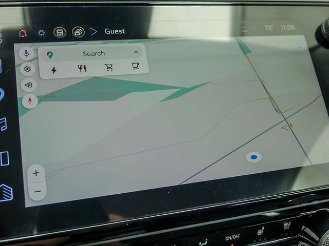 2027 Chevrolet Bolt RS - Photo 21