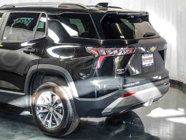 2025 Chevrolet Equinox LT - Photo 10