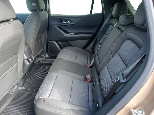 2027 Chevrolet Equinox LT - Photo 14
