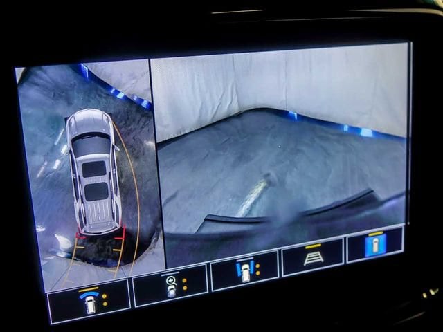 2023 Chevrolet Traverse RS - Photo 27