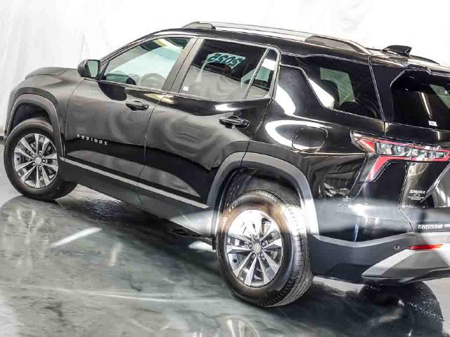 2025 Chevrolet Equinox LT - Photo 11