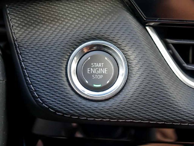 2027 Chevrolet Equinox LT - Photo 19