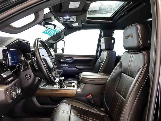 2023 Chevrolet Silverado 1500 High Country - Photo 13