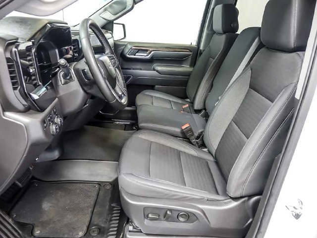 2025 Chevrolet Silverado 1500 LT Trail Boss - Photo 12
