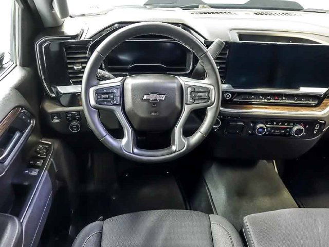 2025 Chevrolet Silverado 1500 LT Trail Boss - Photo 16