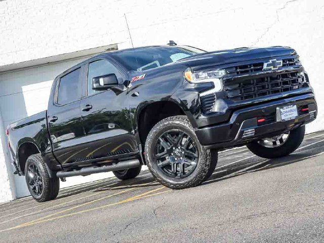 2026 Chevrolet Silverado 1500 LT Trail Boss - Photo 2