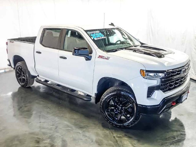2025 Chevrolet Silverado 1500 LT Trail Boss - Photo 6