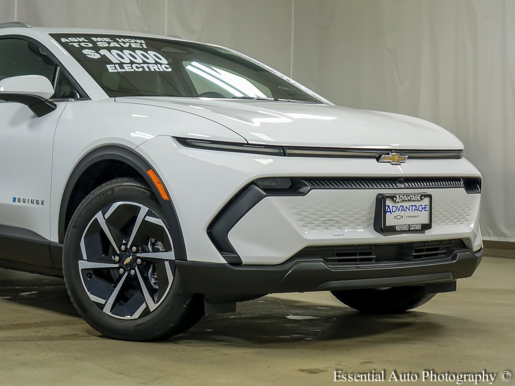 2026 Chevrolet Equinox EV 2LT - Photo 3