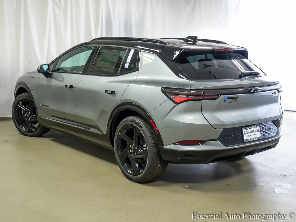 2026 Chevrolet Equinox EV RS - Photo 8