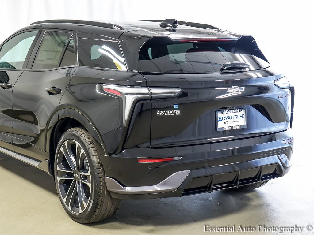 2026 Chevrolet Blazer EV SS - Photo 7