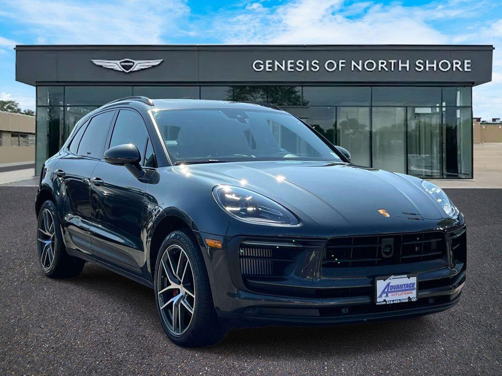 2024 Porsche Macan