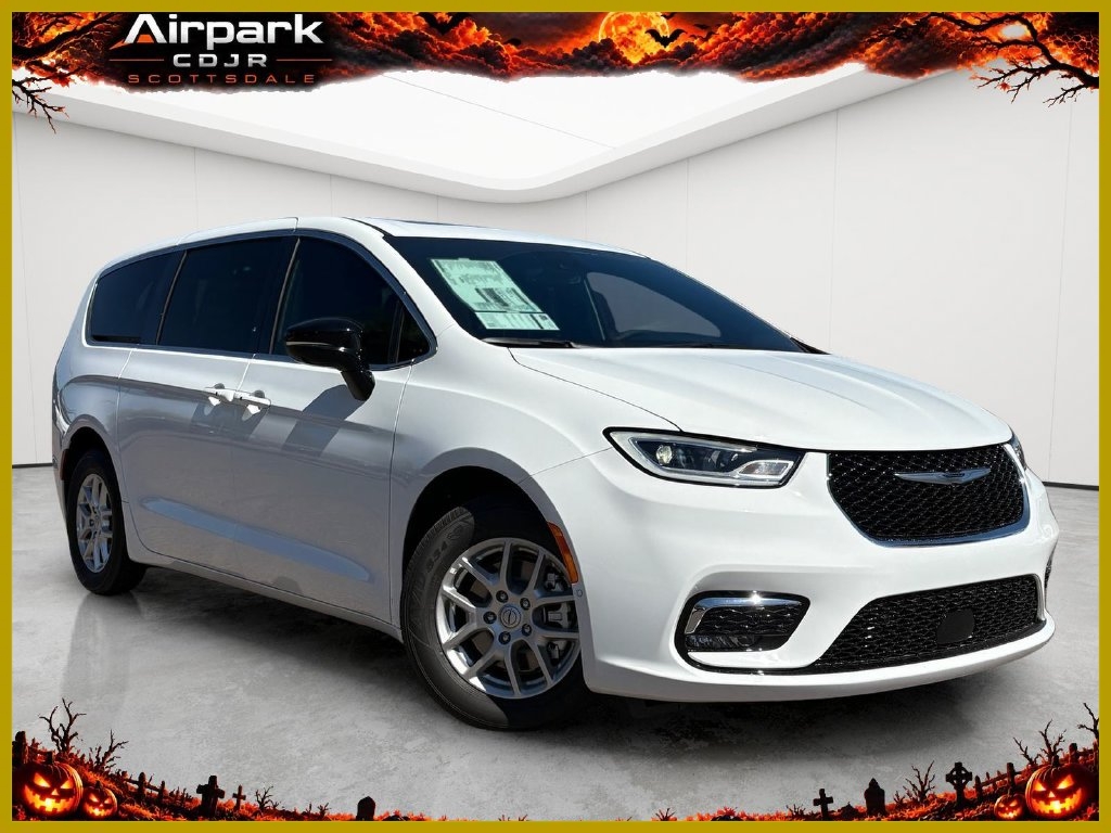 2026 Chrysler Pacifica Select Passenger Van