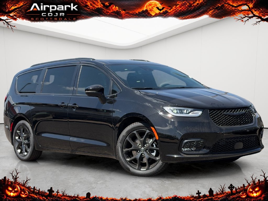 2026 Chrysler Pacifica Limited Passenger Van