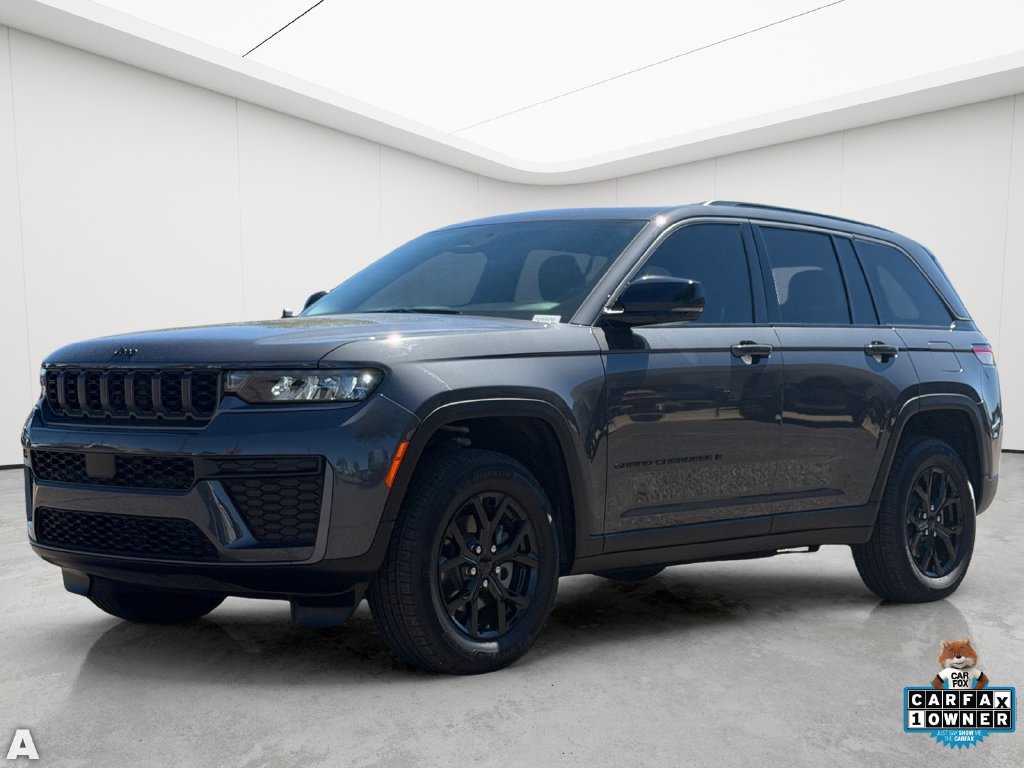 Used 2026 Jeep Grand Cherokee Altitude SUV