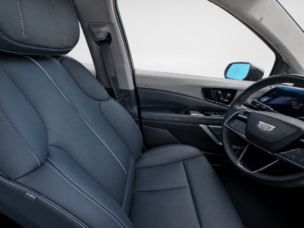 2026 Cadillac OPTIQ Premium Sport - Photo 10