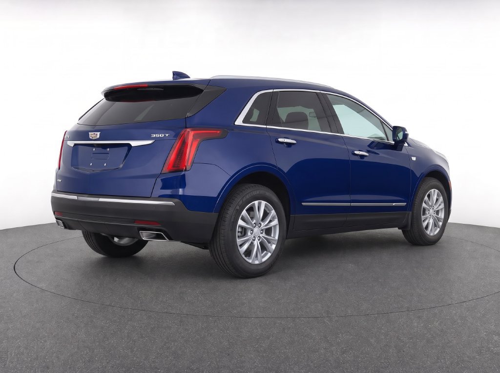 2025 Cadillac XT5 Luxury - Photo 4