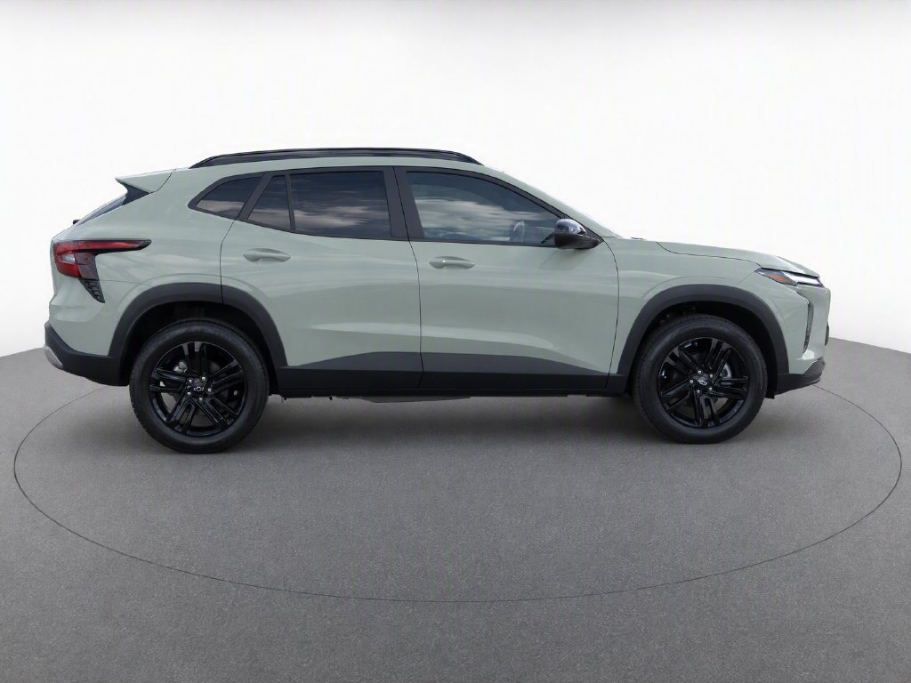 2026 Chevrolet Trax Activ - Photo 8