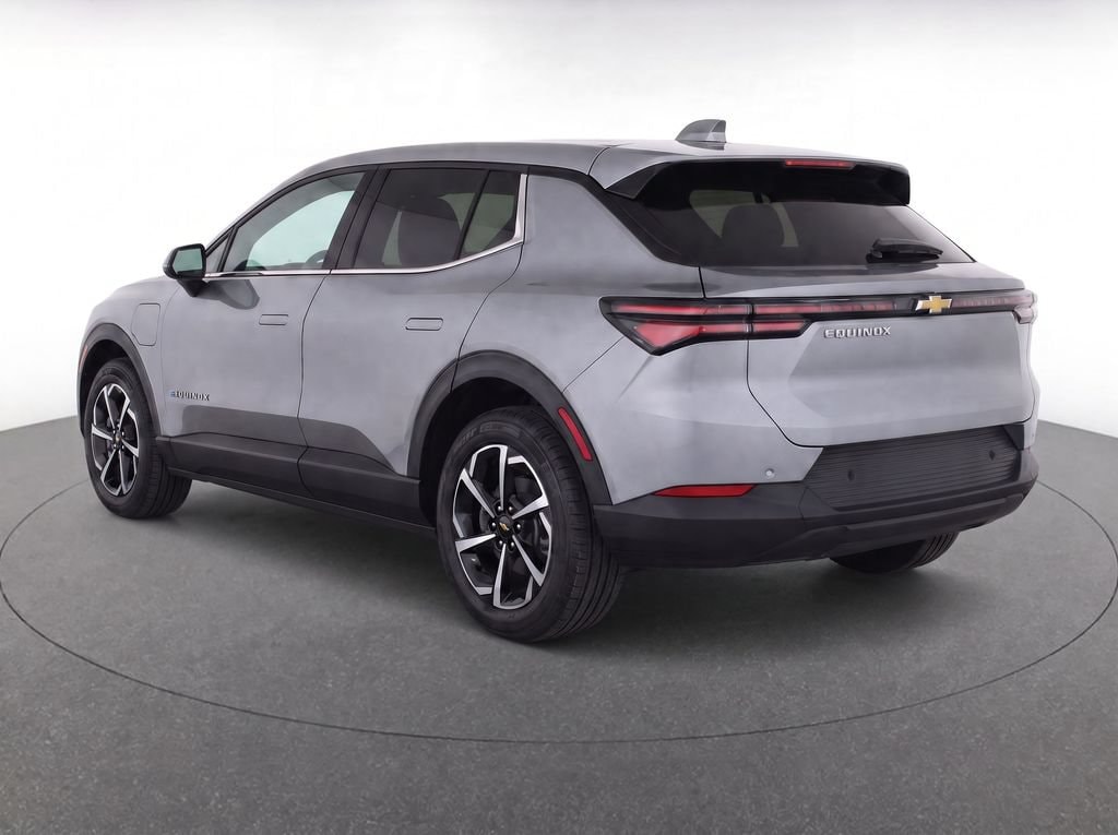 2026 Chevrolet Equinox EV 2LT - Photo 3