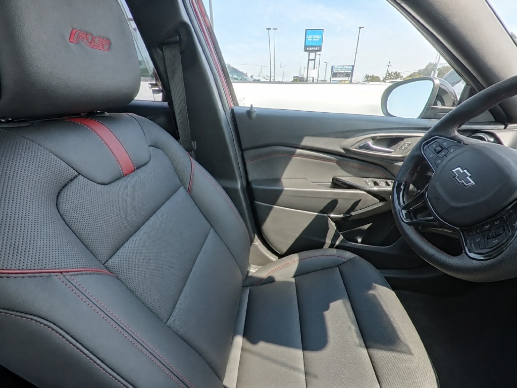 2026 Chevrolet Trax RS - Photo 9