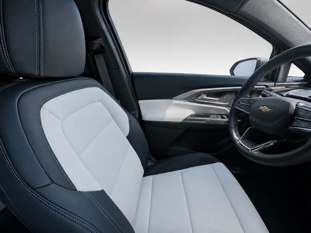 2026 Chevrolet Equinox EV 2LT - Photo 13