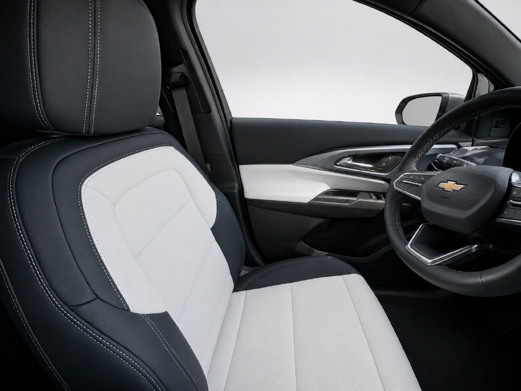 2026 Chevrolet Equinox EV 2LT - Photo 10