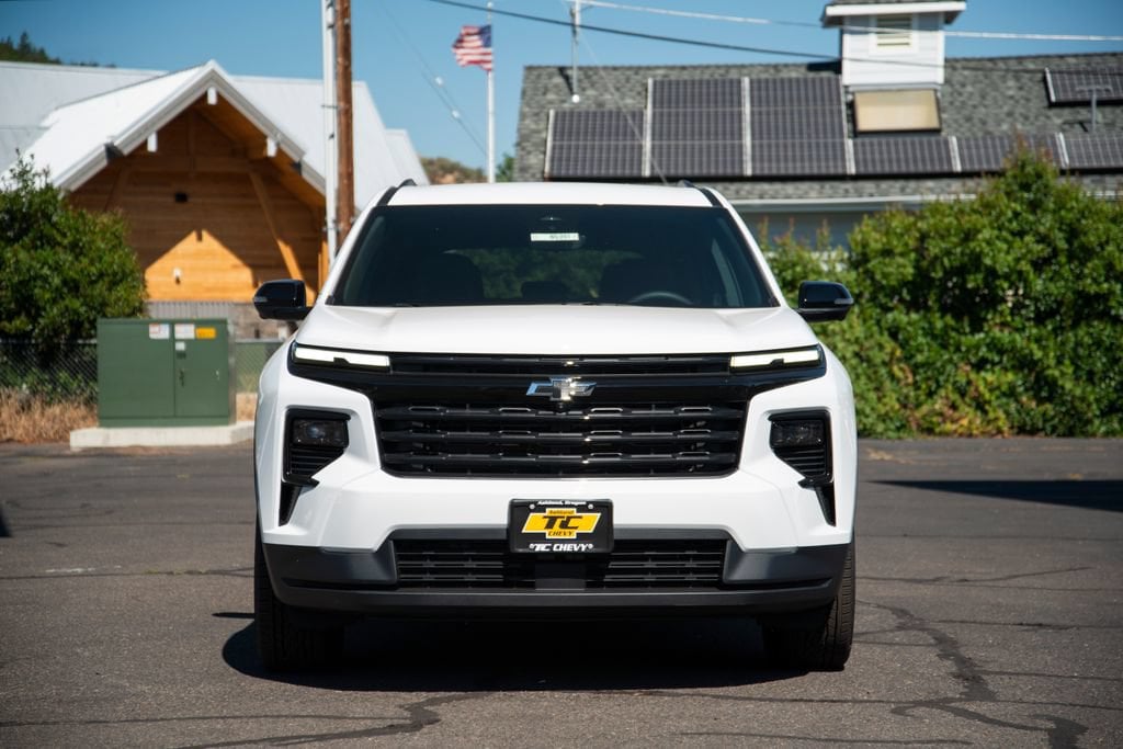 New 2026 Chevrolet Traverse LT SUV