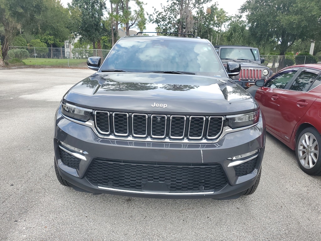 Used 2025 Jeep Grand Cherokee Limited SUV