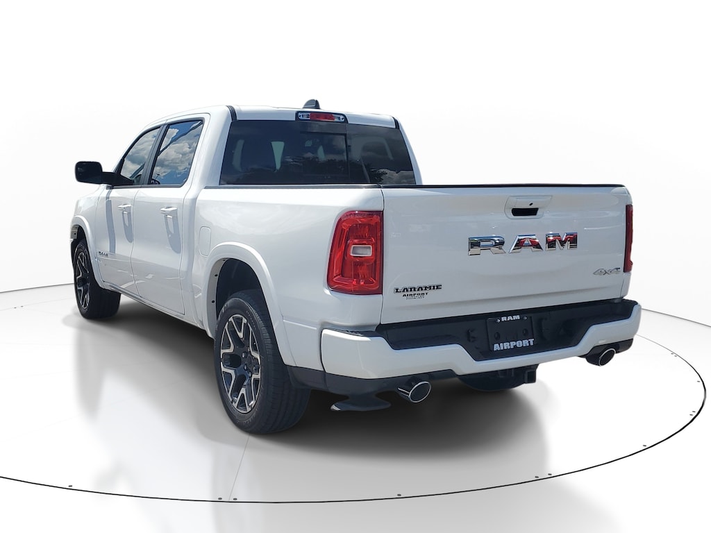 New 2027 Ram 1500 Laramie Laramie 4x4 Crew Cab 57 Box