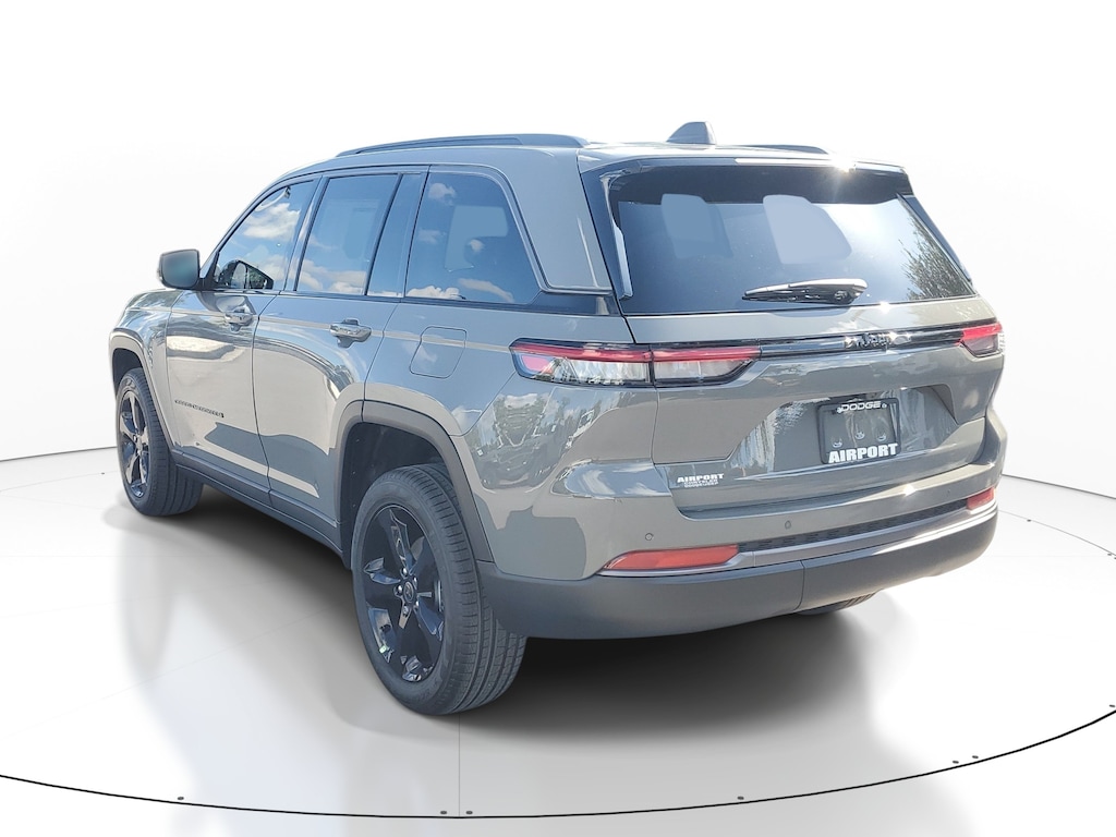 New 2027 Jeep Grand Cherokee Limited Limited 4x2