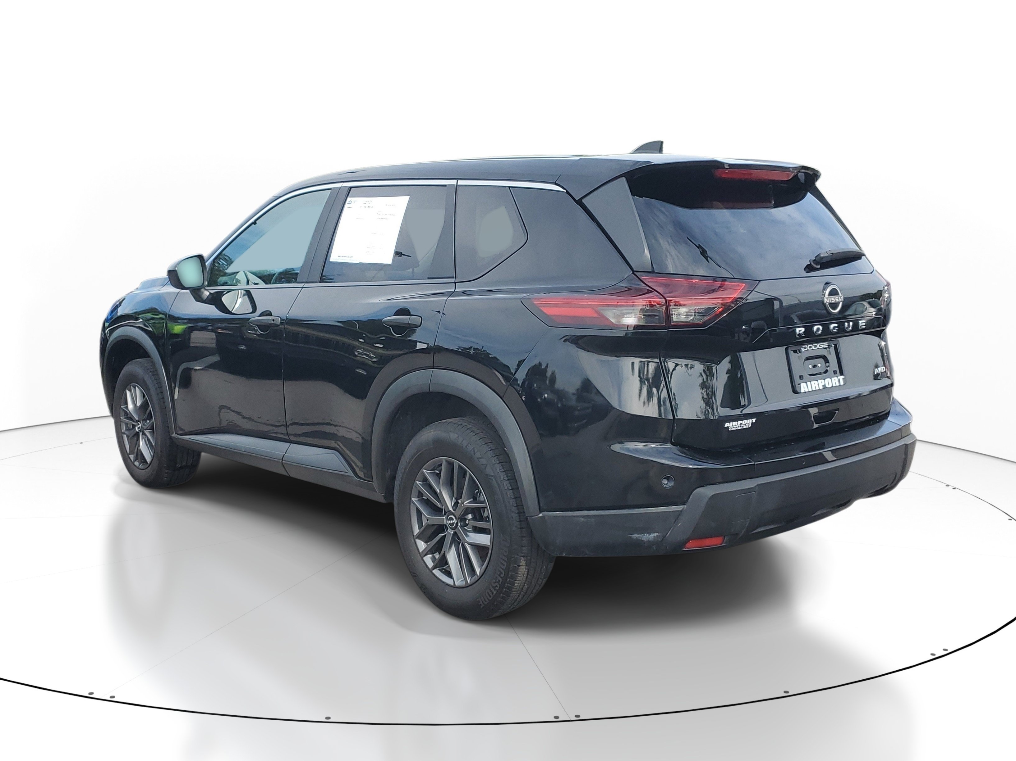 Used 2024 Nissan Rogue S SUV
