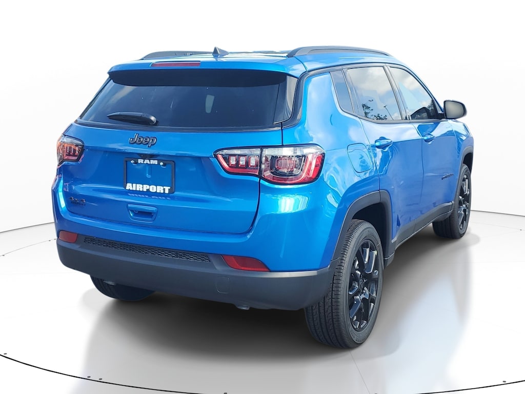 New 2026 Jeep Compass Latitude Altitude Latitude Altitude 4x4