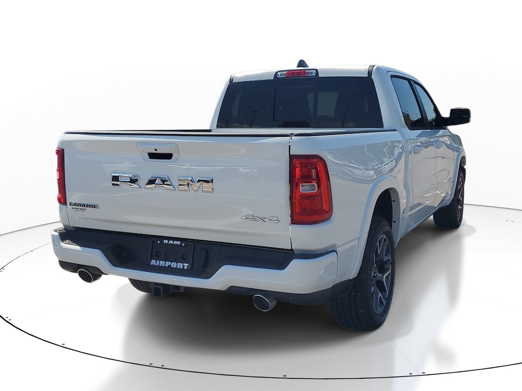 New 2026 Ram 1500 Laramie Laramie 4x4 Crew Cab 57 Box