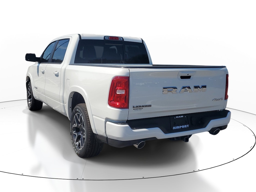 New 2026 Ram 1500 Laramie Laramie 4x4 Crew Cab 57 Box