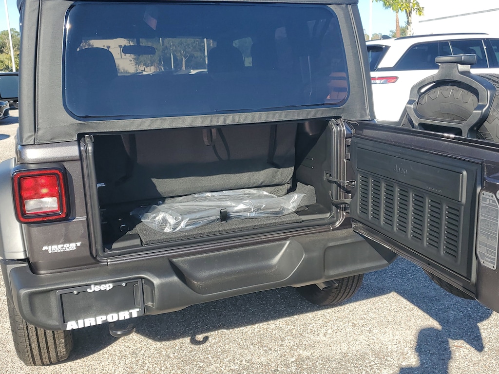 New 2026 Jeep Wrangler Sport Sport 4x4