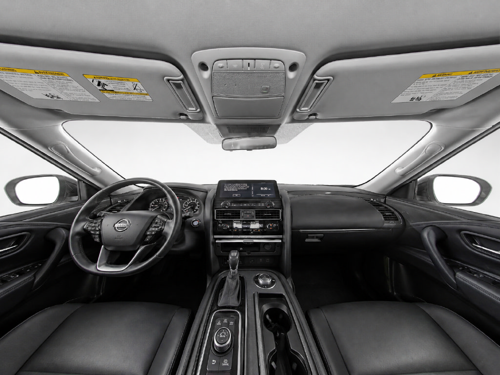2022 Nissan Armada SV - Photo 18