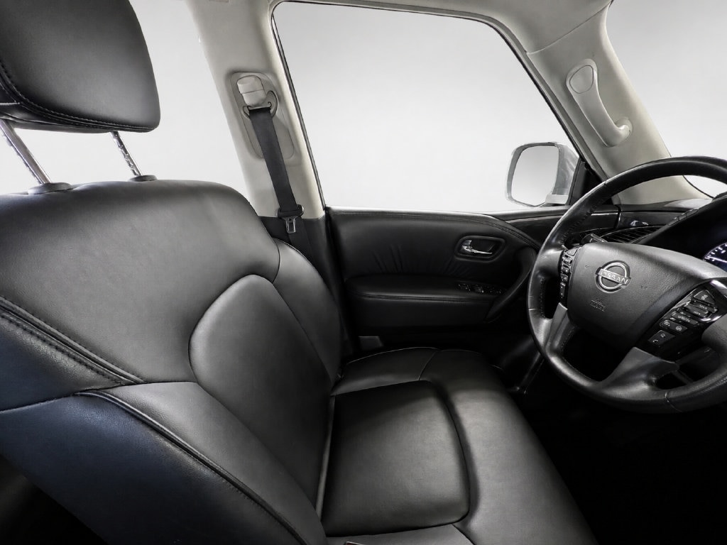 2022 Nissan Armada SV - Photo 9