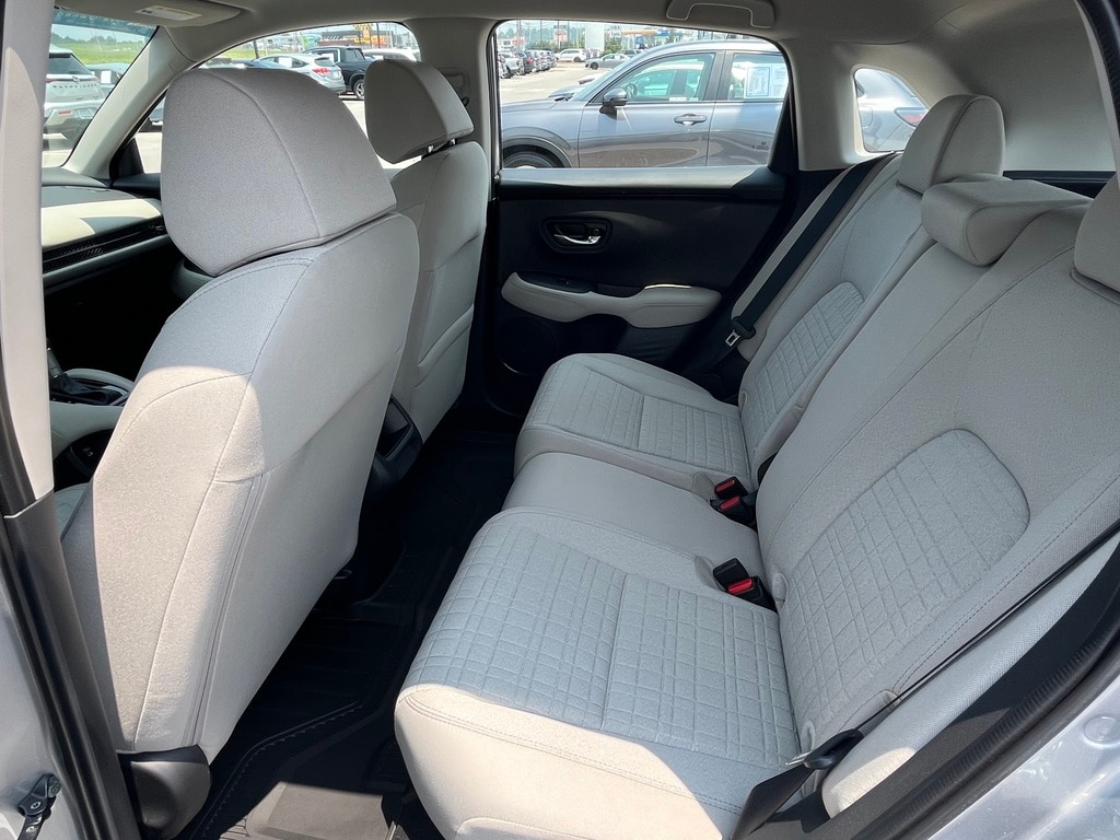 2025 Honda HR-V LX - Photo 11