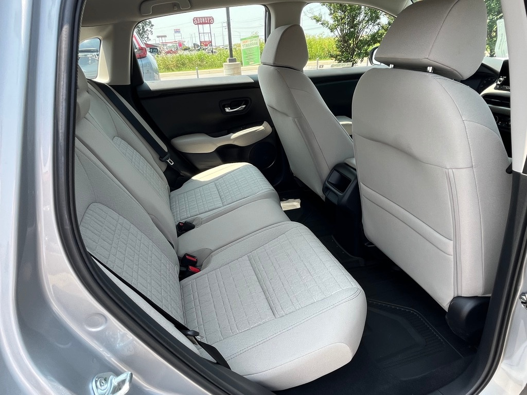 2025 Honda HR-V LX - Photo 14