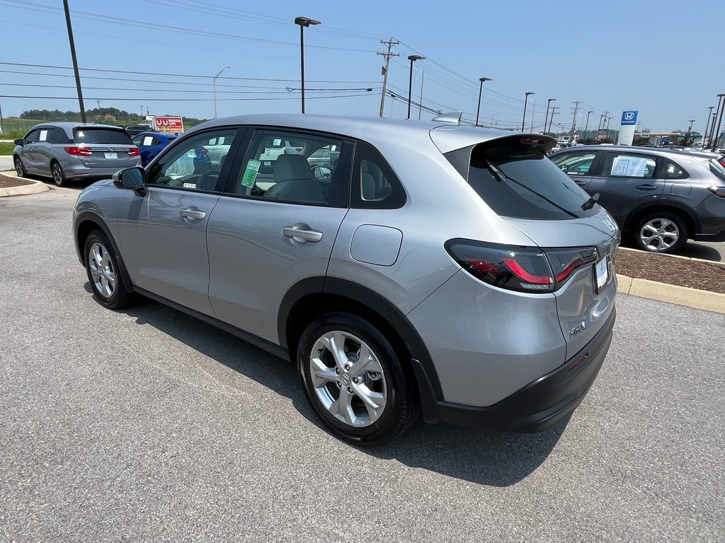 2025 Honda HR-V LX - Photo 7