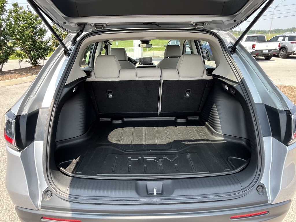 2025 Honda HR-V LX - Photo 13