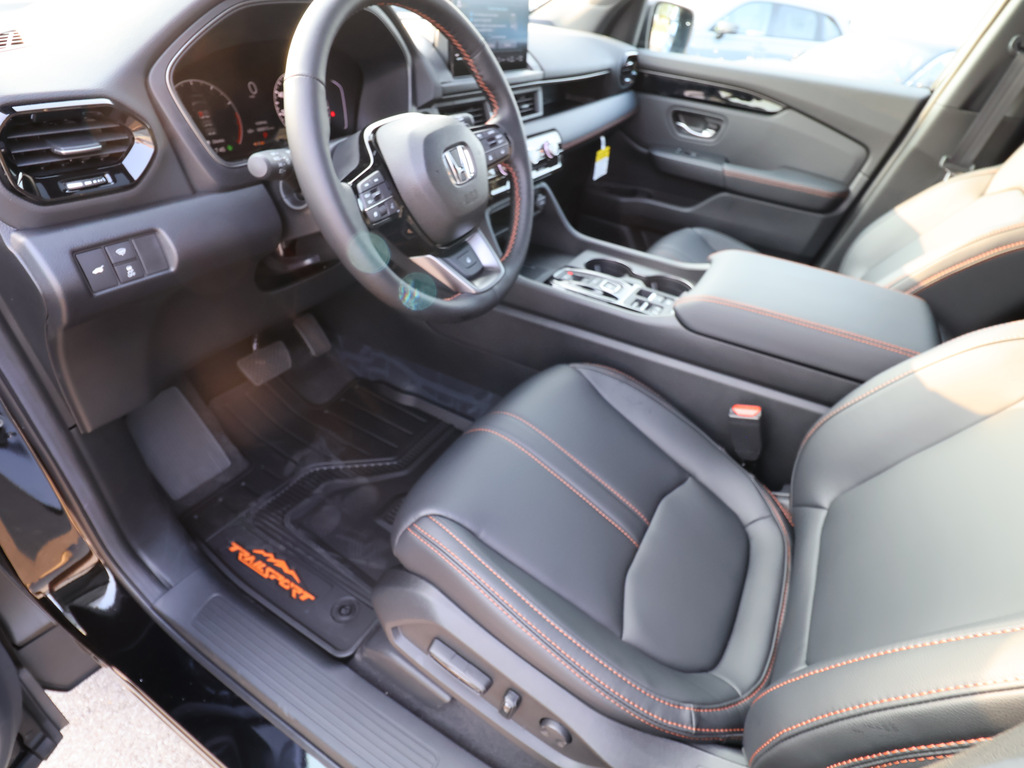 2025 Honda Pilot TrailSport - Photo 15